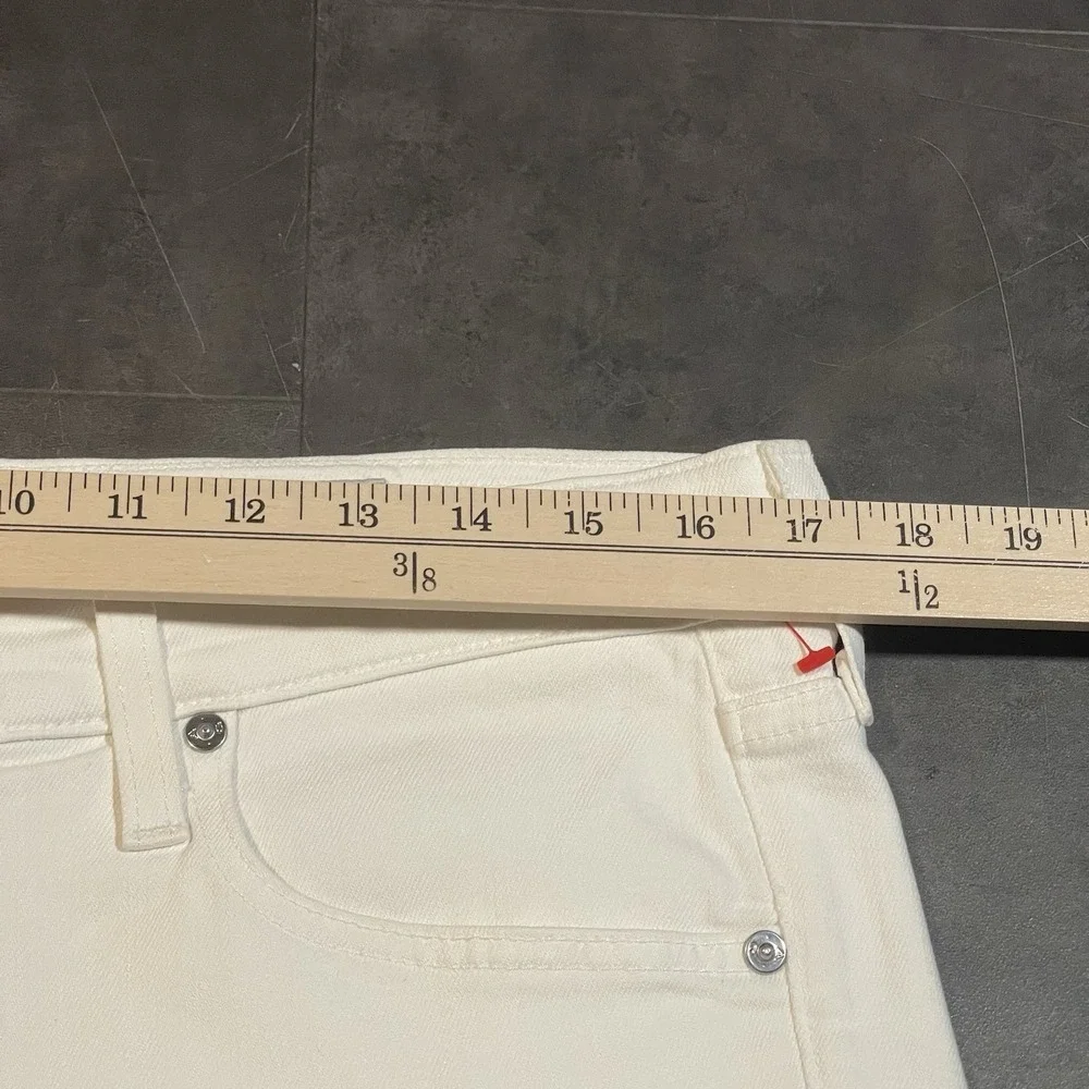 AG Adriano Goldschmied Size 31 Shorts Denim Jeans Relaxed White Mid Rise F-45‎